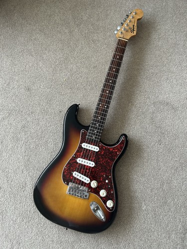 Squier stratocaster cxs serial - squier,