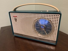 Philips Transistor Portable Radio - working