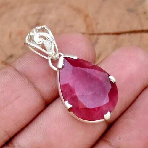 Ruby pendant gemstone solid - gemstone,