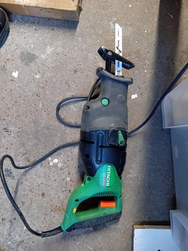 Hitachi reciprocating saw 110v - saw,