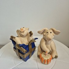 x2 Piggin' Figures Surprise