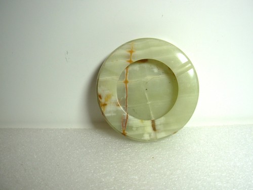 Onyx ashtray marked pakistan - marked,