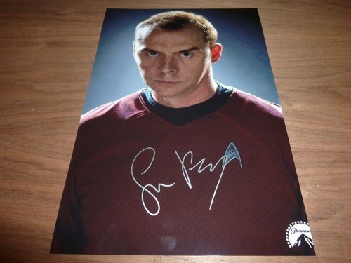 Simon pegg signed - simon, 12x8