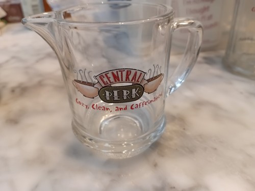 Friends central perk glass - friends,