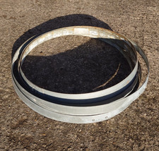 Galvanised silver barrel hoops
