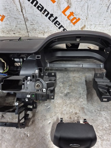 2014 2019 land rover discovery - land,