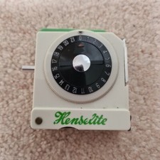 Vintage Henselite Bowls
