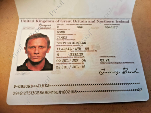 Prop james bond - bond,