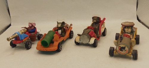 Joblot corgi juniors - 4,