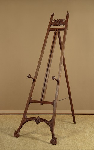 Antique carved oak display - carved,