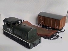 Vintage Engine 00 Gauge