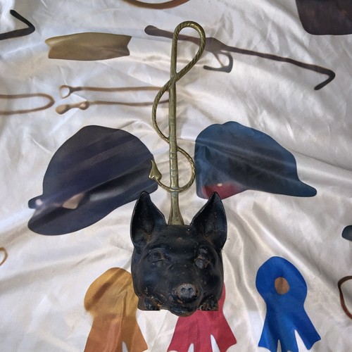 Cast iron fox - head, doorstop