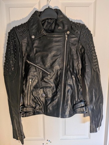 Black tonal spike - , stud