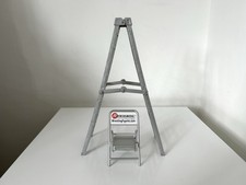 WWE Large Ladder & Chair