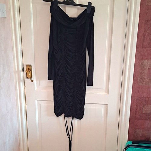 Boohoo size black ruched - 8,