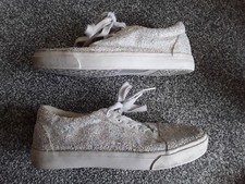Matalan Girls Glittery Pumps Lace Up Canvas Shoes Size 3 Eur 36