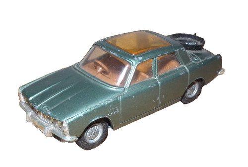 Corgi toys rover 2000tc with - corgi,