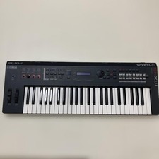 YAMAHA MX49 MUSIC SYNTHESIZER