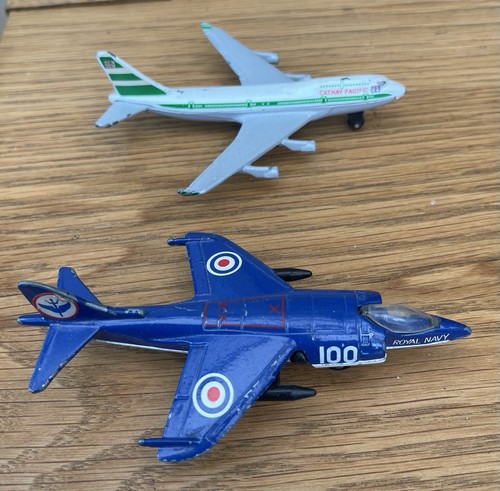 Two matchbox diecast - diecast, aircraft