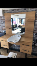 BARBER UNITS WITH REM BASINS