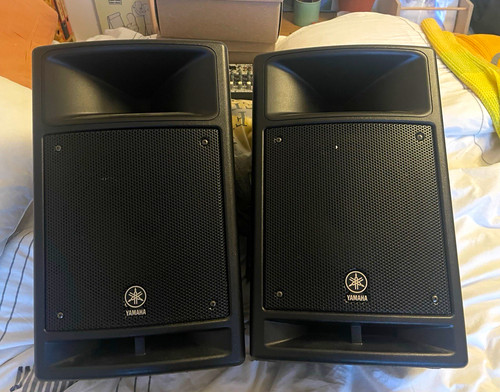 Yamaha stagepas 300 - 300, portable