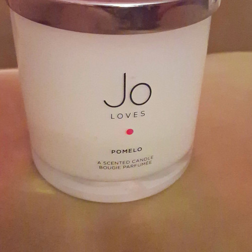 Loves pomelo scented candle - jo,