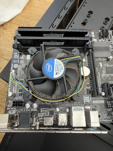 Gigabyte z97m ds3h cpu - i5,
