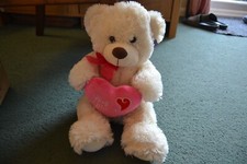 Cuddles Time Bear with Heart