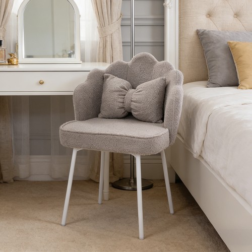 Teddy fabric dressing - teddy, table