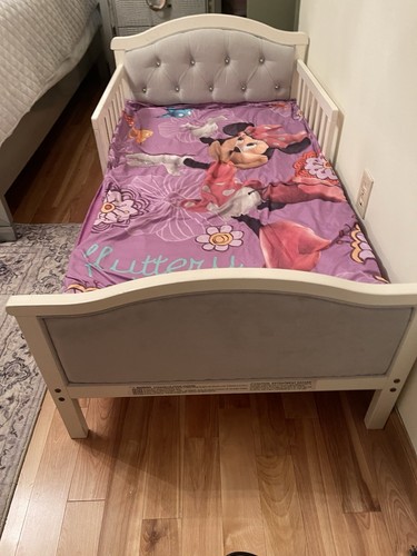 Twin sized kids bed - twin,