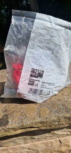 Commando k9215red - mk,