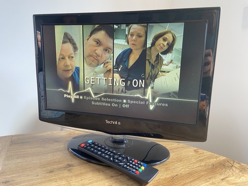 Technika lcd tv dvd - 18.5”,
