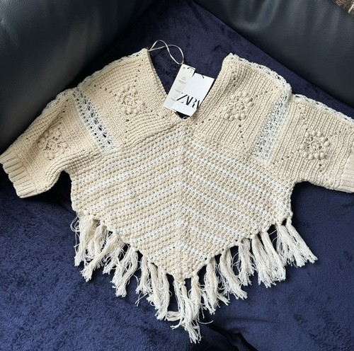 Zara ecru fringe - ecru, poncho