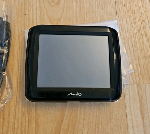 Mio navman n276 fair condition - mio,