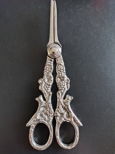 Silver plated grape - silver,