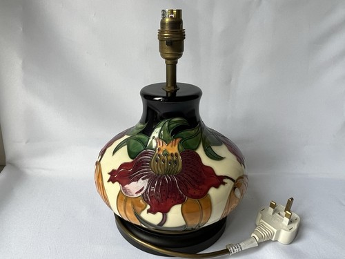 Moorcroft pottery large - ,,