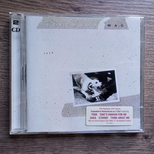Fleetwood mac tusk - -,