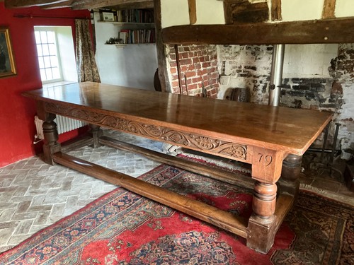 Antique large oak - large,