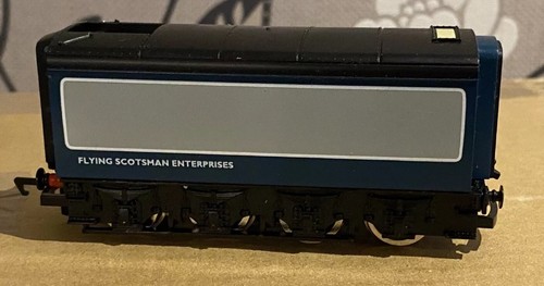 Hornby r098 lner 4472 - lner,
