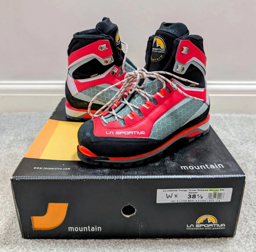 Sportiva trango tower - la,