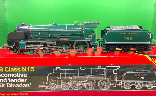 Hornby r154 king arthur - oo,