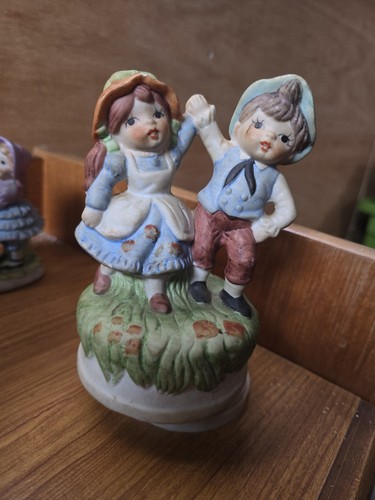 Vintage porcelain music box - music,