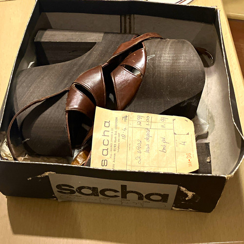 Vintage 1970s sacha brown - vintage,