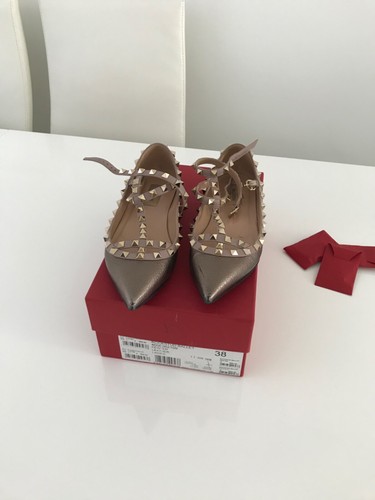 Genuine valentino rockstud - genuine,