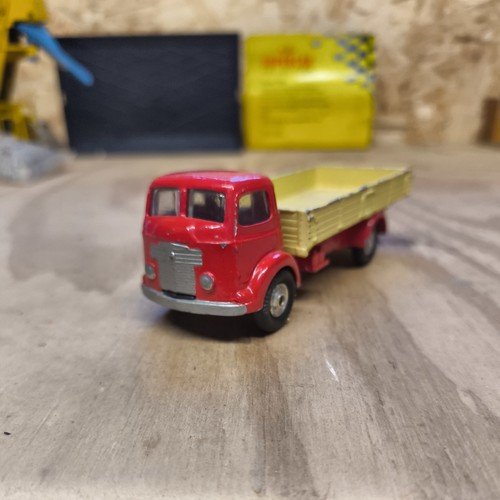 Corgi toys die - corgi, toy