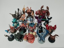Skylanders Figure Bundle (18)