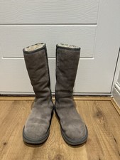 Women’s long Uggs
