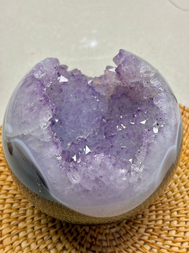 Natural amethyst geode - lb,