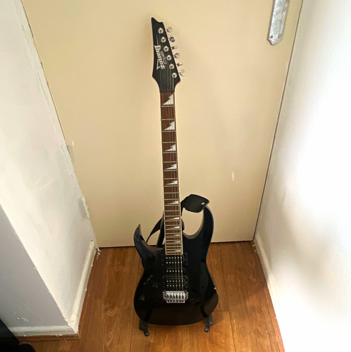 Ibanez gio black solid - black,