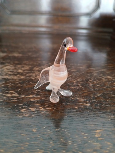 Vintage art glass duck - glass, pink